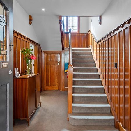 Homelea Bed And Breakfast Christchurch Exterior foto